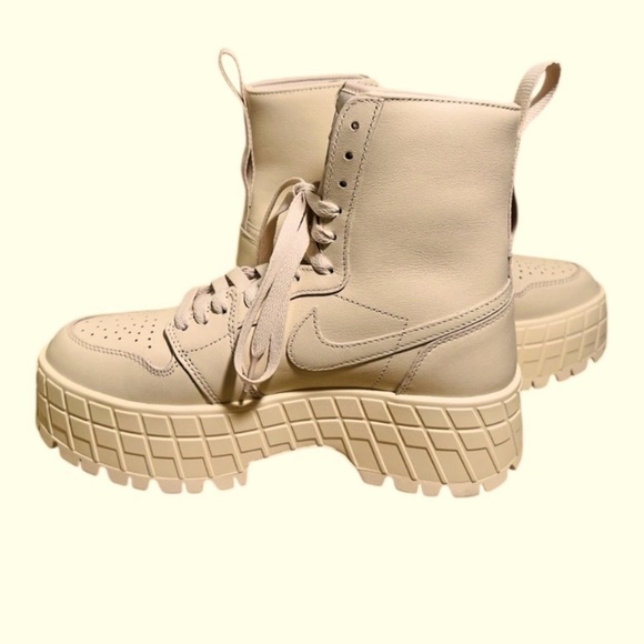 Nike Air Jordan 1 Brooklyn High Top Chunky Platform Leather Boot Size 9.5 New - Picture 10 of 12